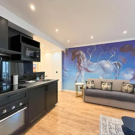 Apartment Urbanflat 105 - Large In Haussmann Opera Paris